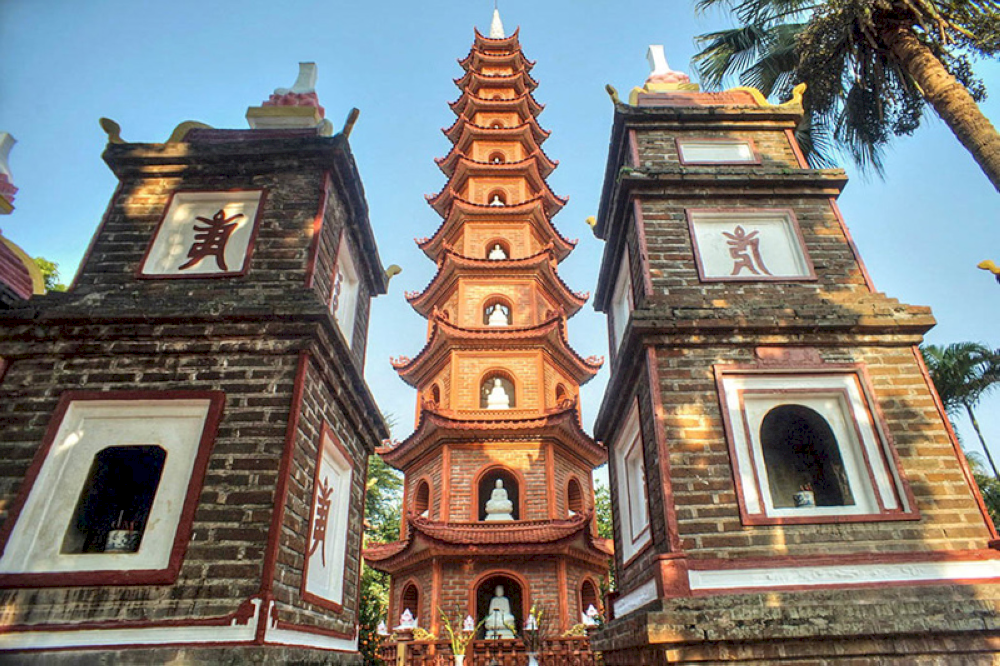 The temple&rsquo;s peaceful ambiance makes it a perfect spot for contemplation and spiritual retreat